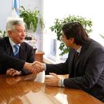 Firma_de_un_convenio